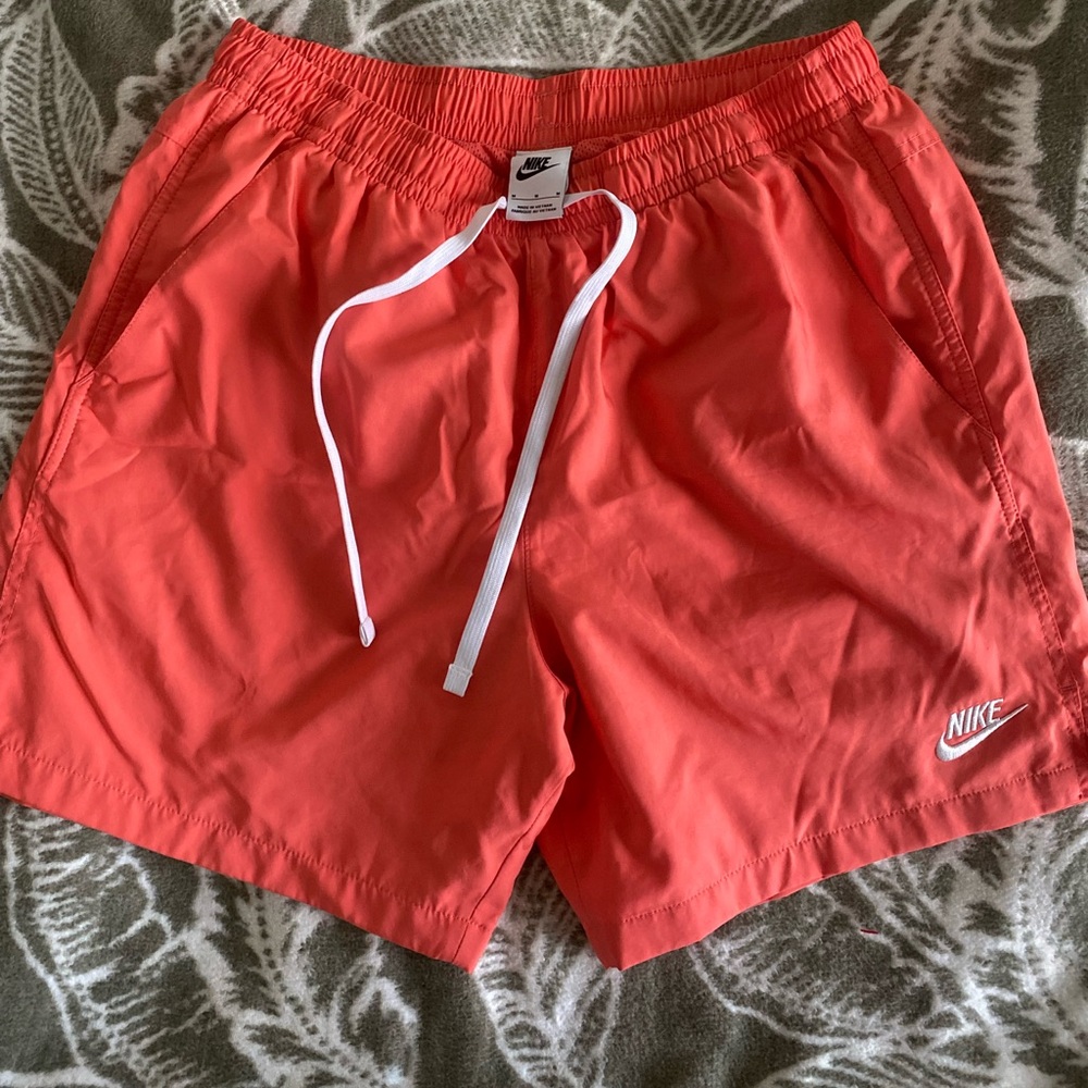 Nike shorts  salmon color medium men’s